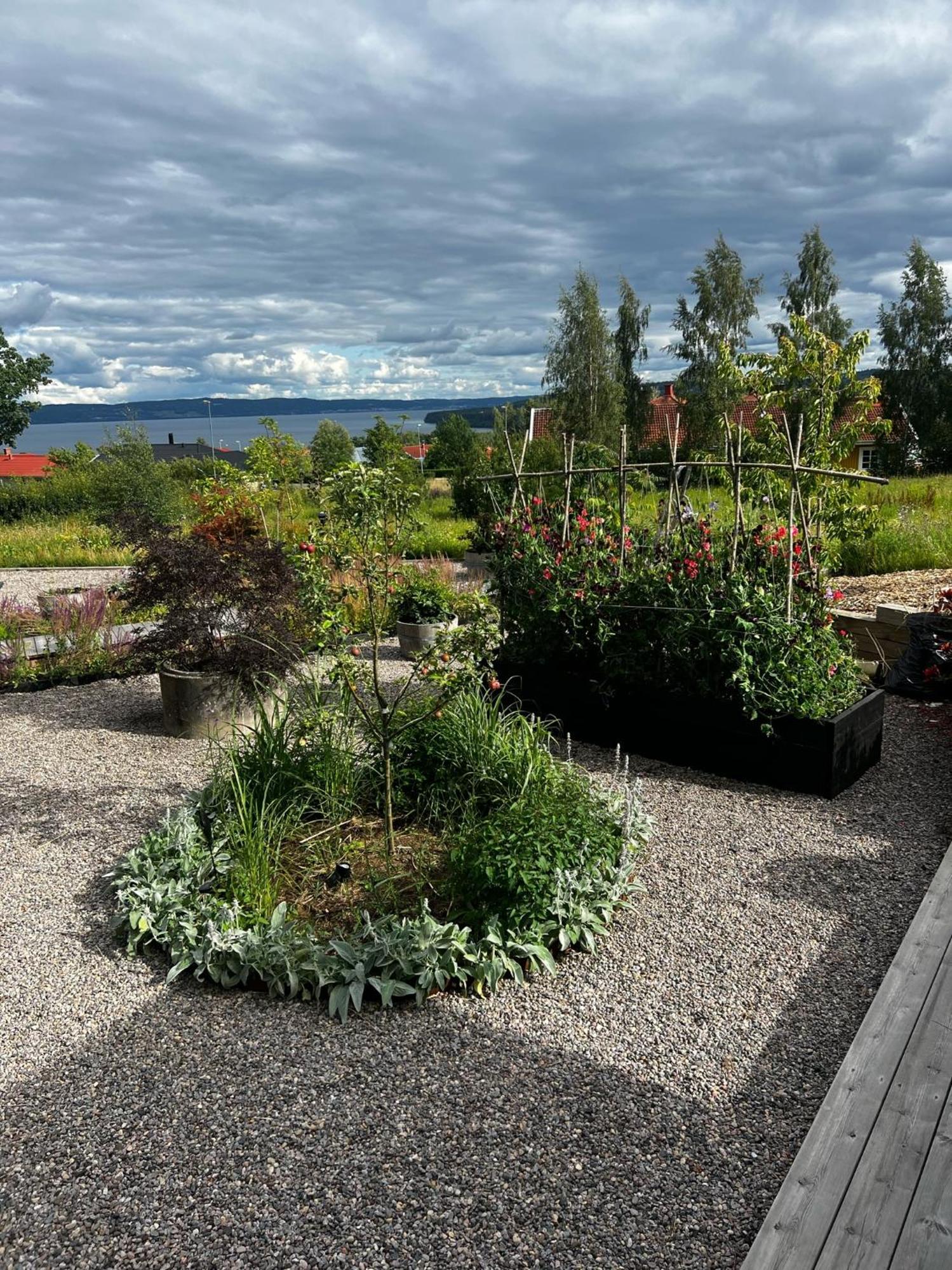 Fantastisk Vaetterutsikt Mellan Habo Och Bankeryd. Villa ภายนอก รูปภาพ